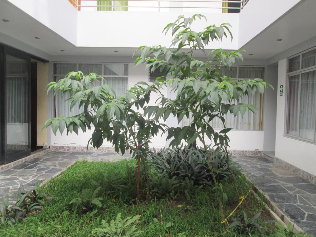 Hotel Villa Santa Ana Quillabamba エクステリア 写真