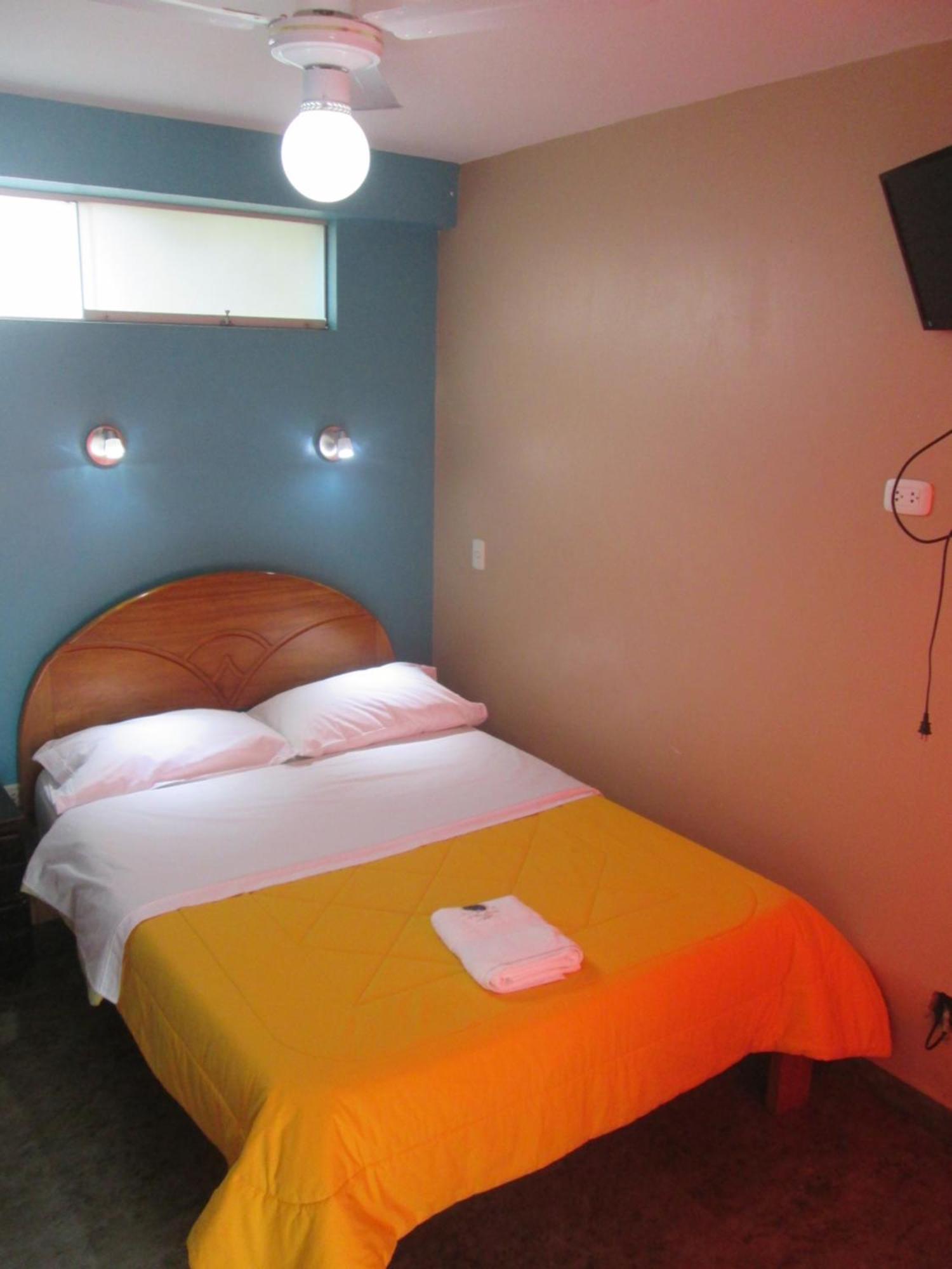 Hotel Villa Santa Ana Quillabamba エクステリア 写真